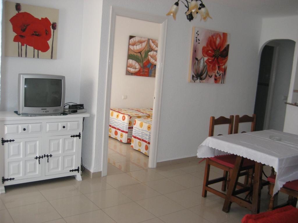 Apartamentos Intercentro Torrox-Costa Bagian luar foto
