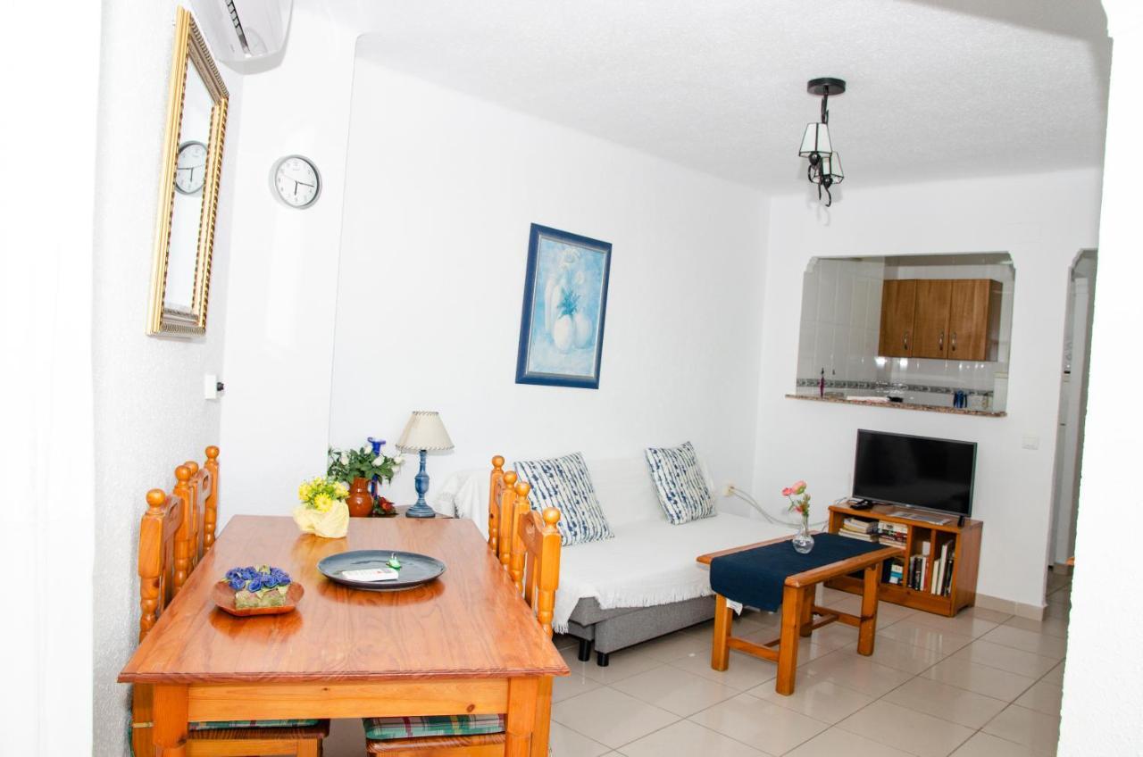 Apartamentos Intercentro Torrox-Costa Bagian luar foto