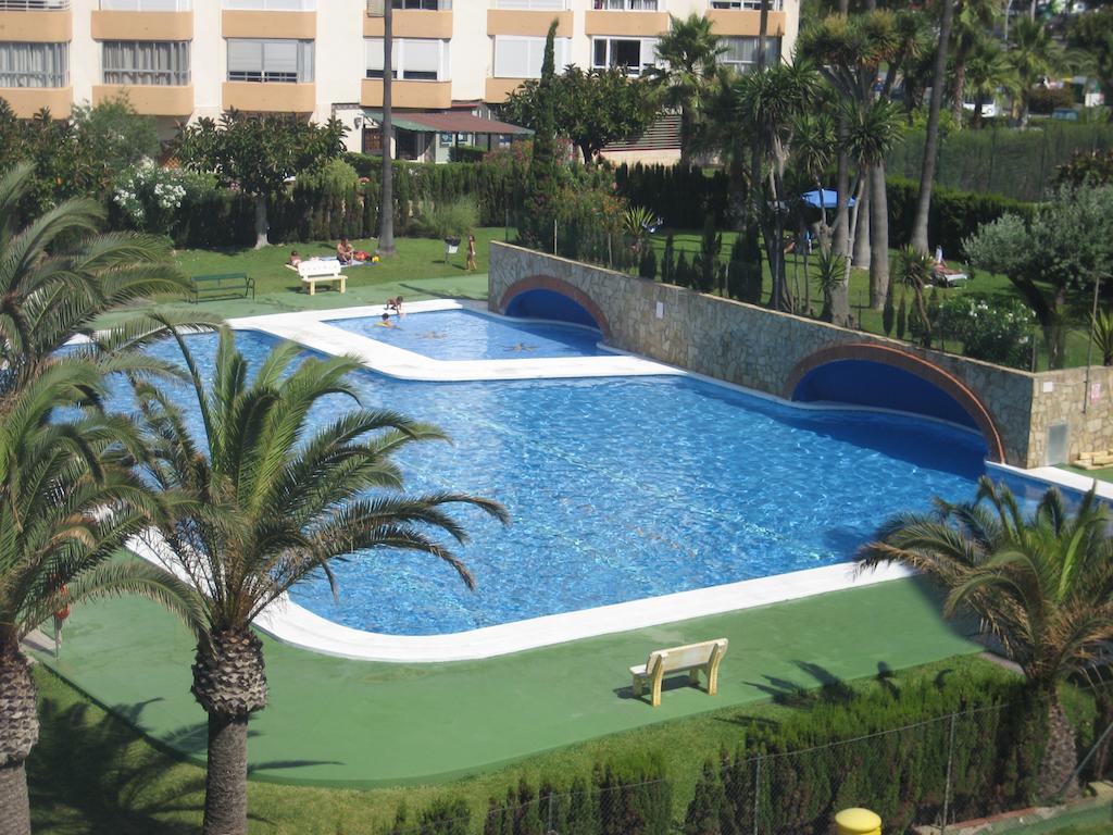 Apartamentos Intercentro Torrox-Costa Bagian luar foto
