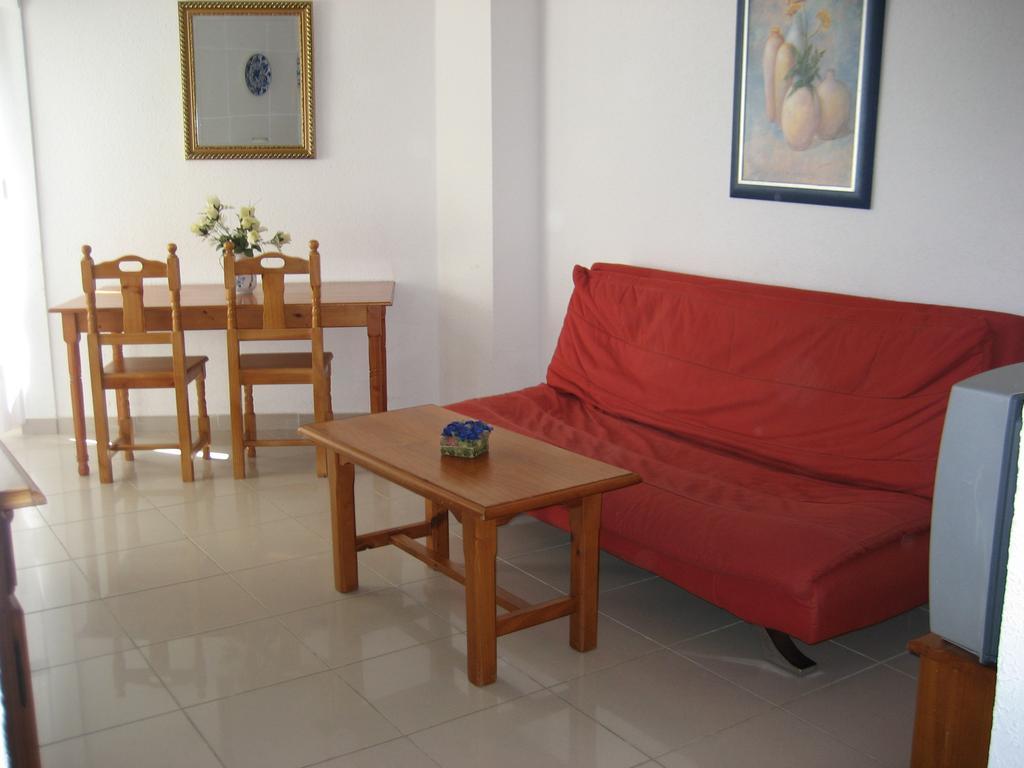 Apartamentos Intercentro Torrox-Costa Bagian luar foto